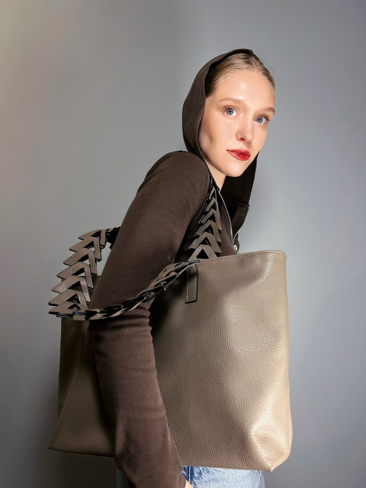 Caro Laptop Tote taupé