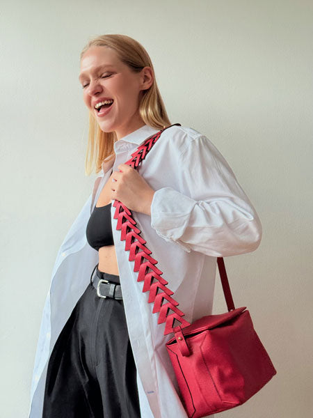 Ana soft hobo bag rojo cereza