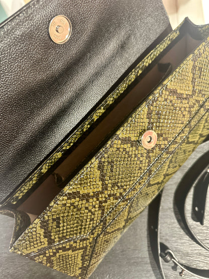 Sofi Baguette  -tessitura- deep green