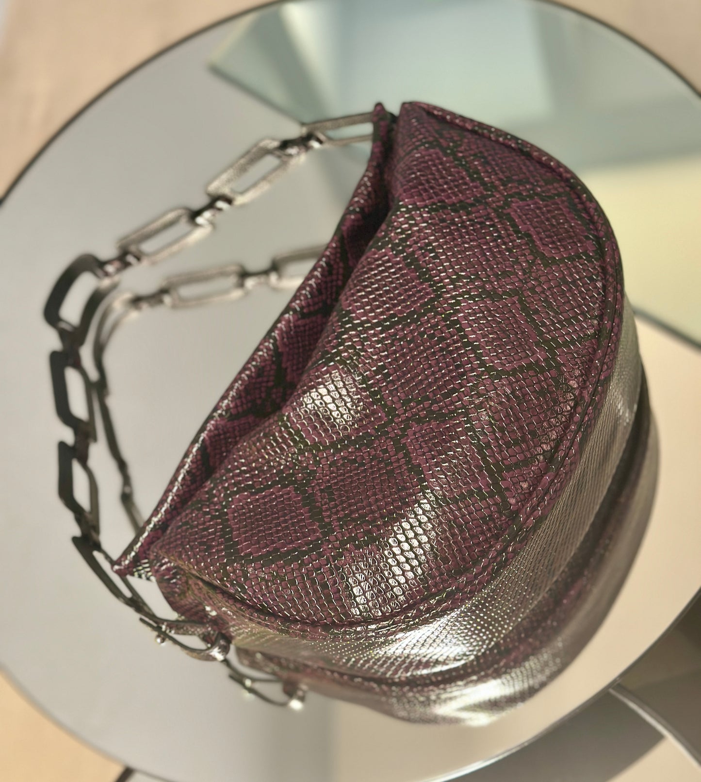 Mimi Moon bag correa Ovalos - tessitura- uva