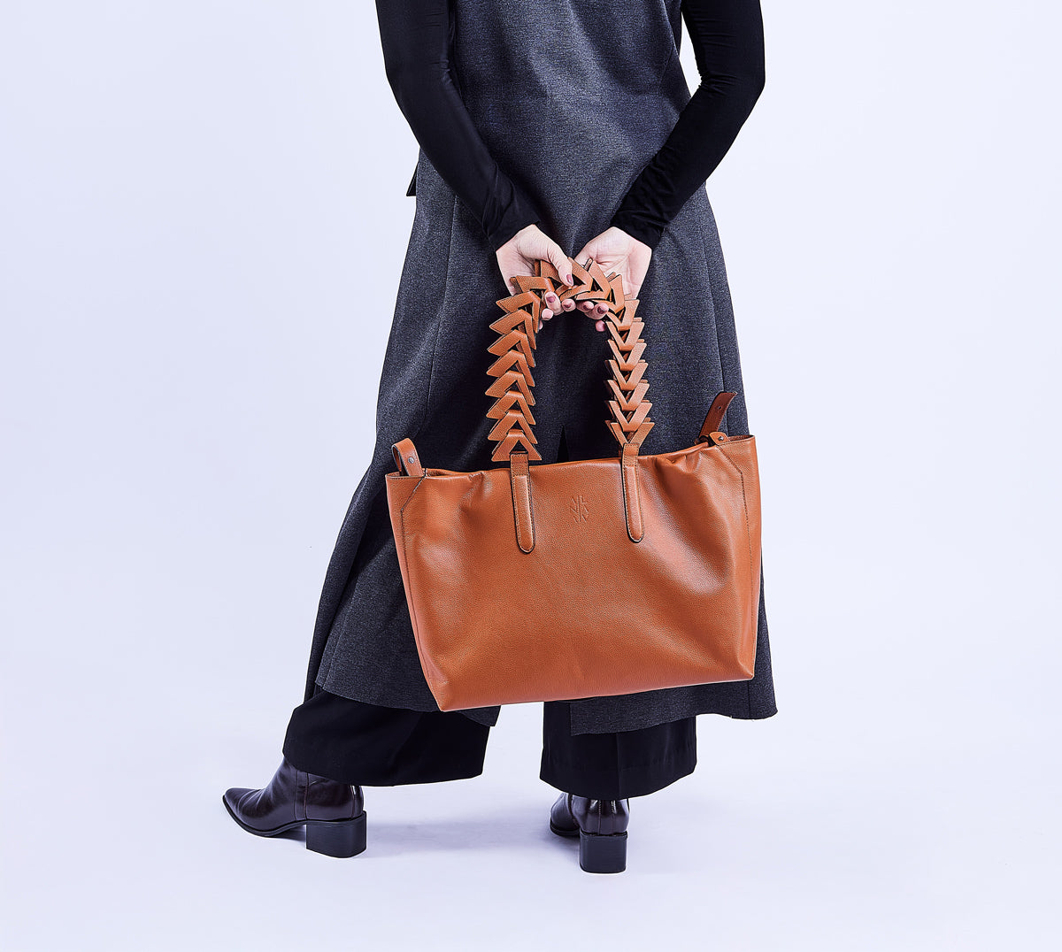 Nuevo Caro Laptop Tote 15" Miel