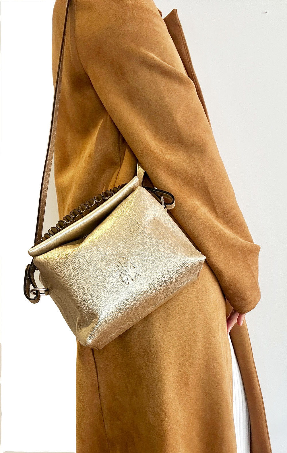 Mini Ana bag waves strap- tessitura- gold