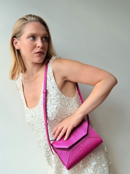 Sofi Minibag Fucsia metalizado